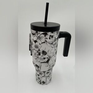 Hydrapeak 💀 Skull Black and White Insulated Tumbler